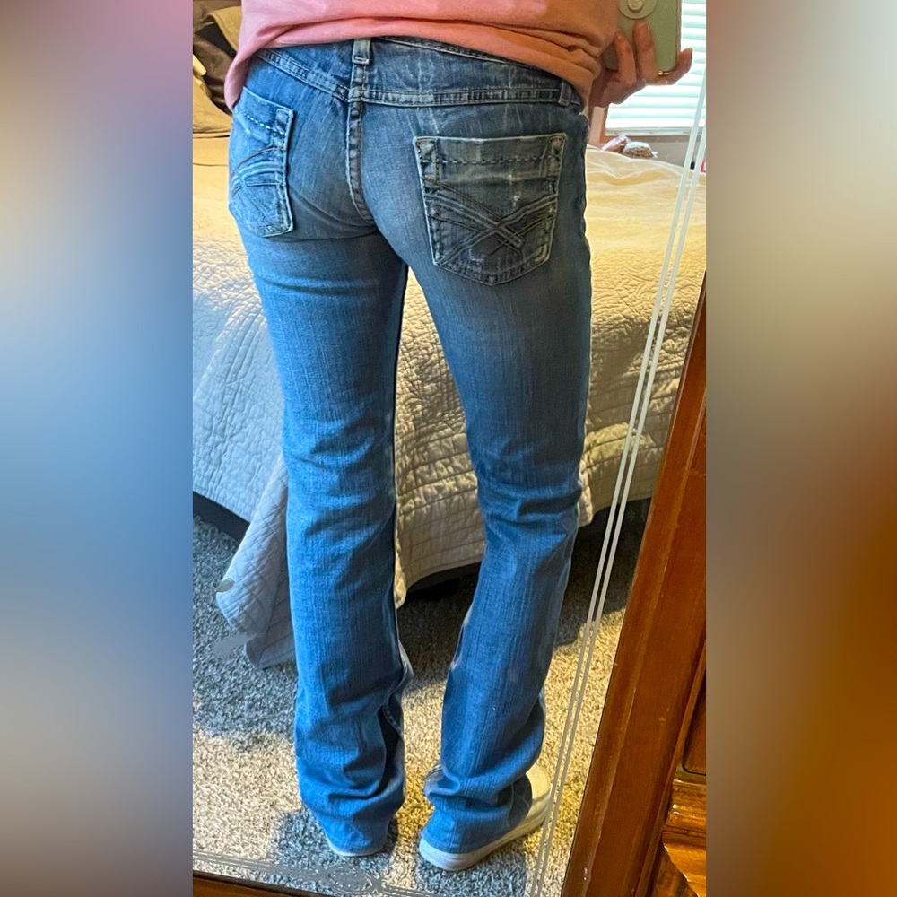 BKE Stella Size 26 low rise flare stretch denim